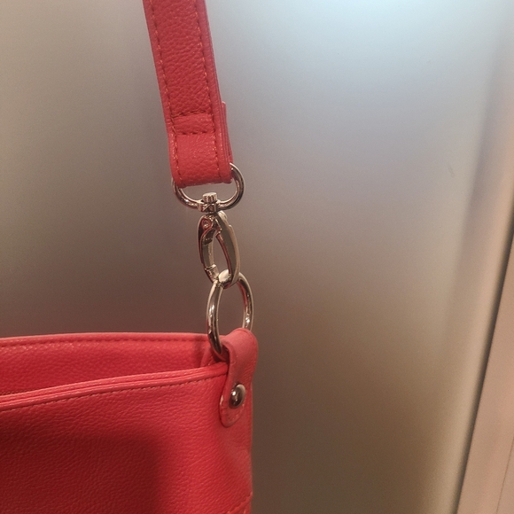 Steve Madden Coral Quilted Shoulder Crossbody Bag - Picture 10 of 15